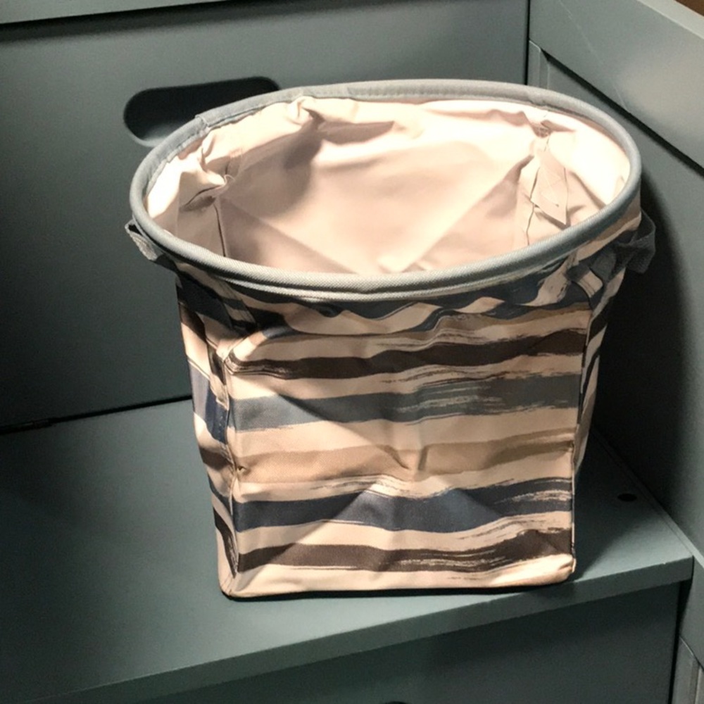 Thirty-One Mini Storage Bin Brush Strokes